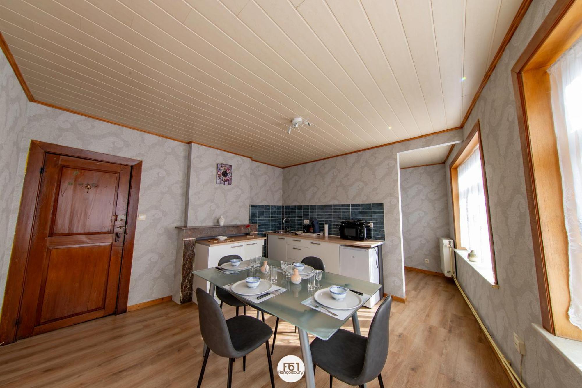 Apartment Des Chartriers Mons